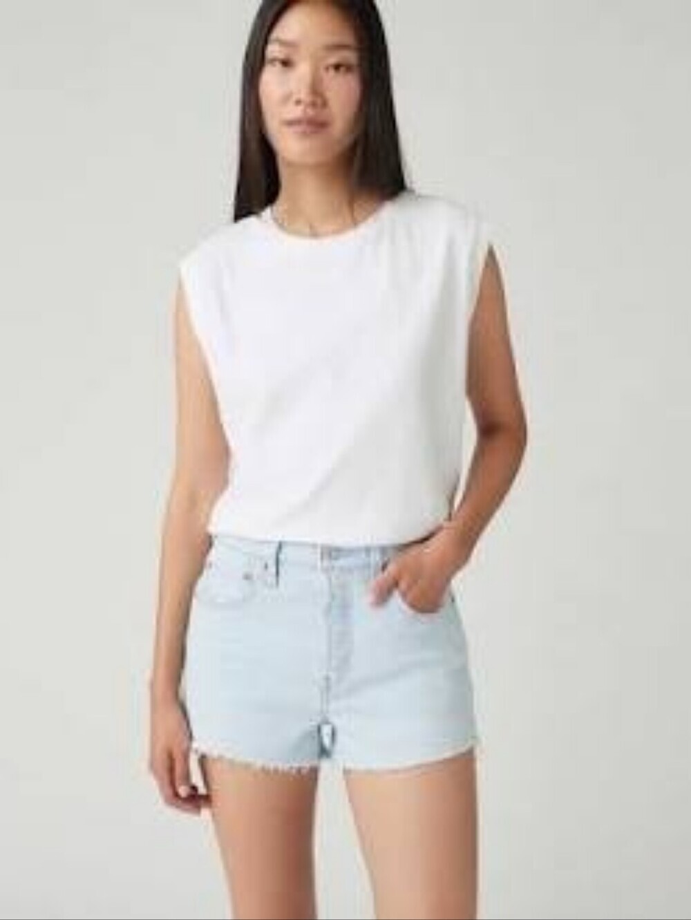 Levi's 501 Original Shorts in Light Wash NWT